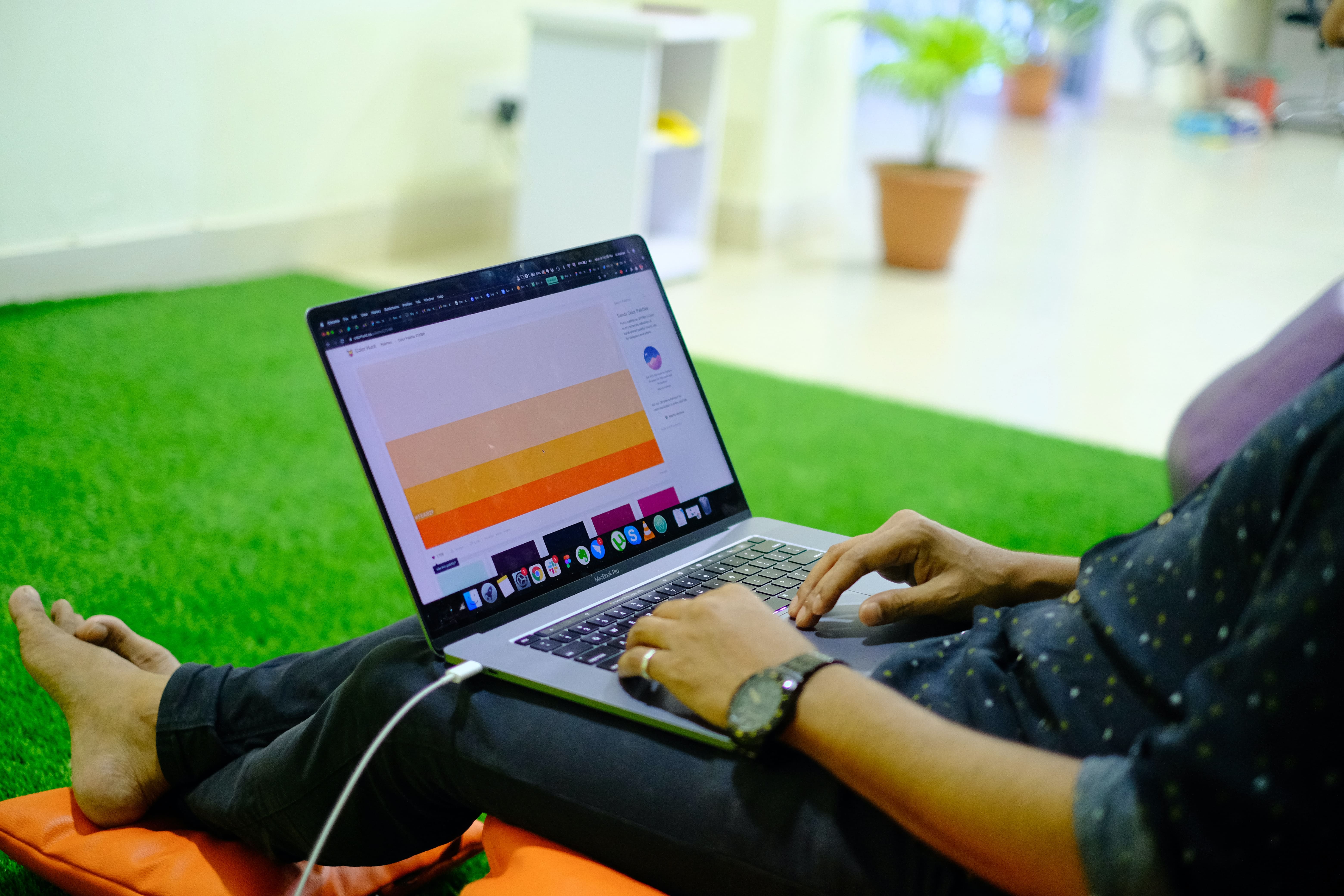 grabstar-io-ka-YYKX1VuQ-unsplash